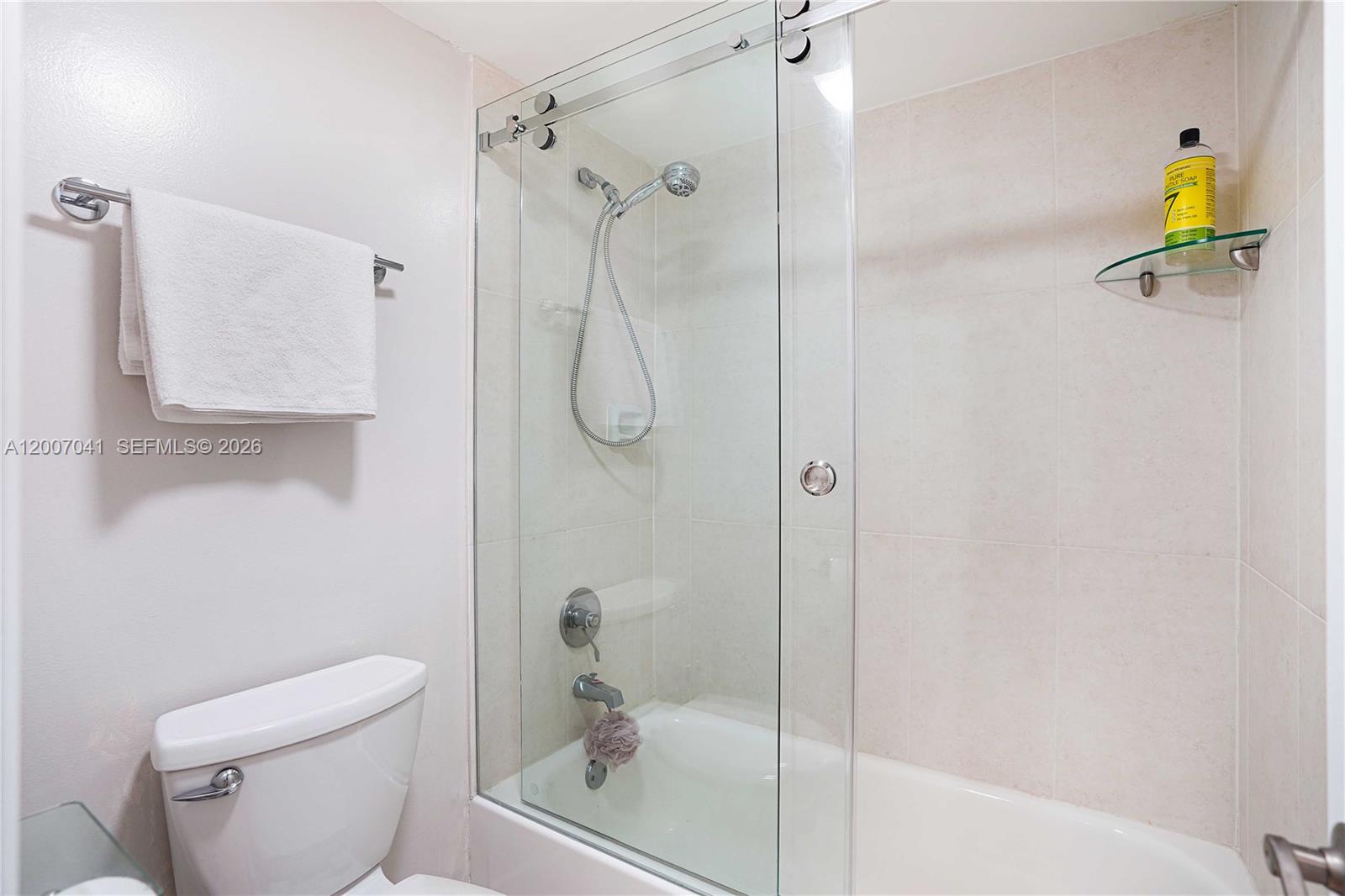 Photo of 20505 Country Club Dr  #836, Aventura, Florida, 33180 - 