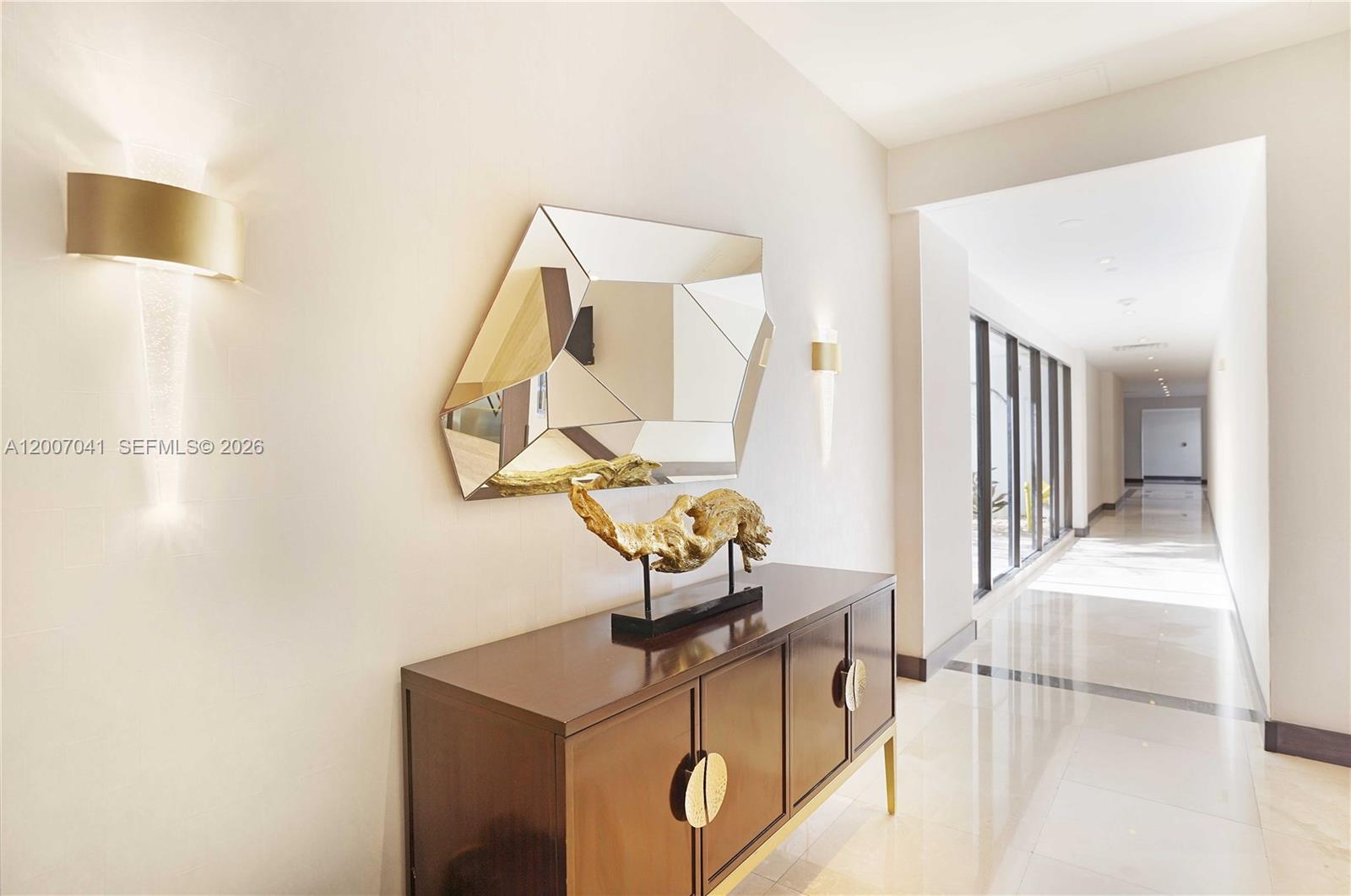 Photo of 20505 Country Club Dr  #836, Aventura, Florida, 33180 - 