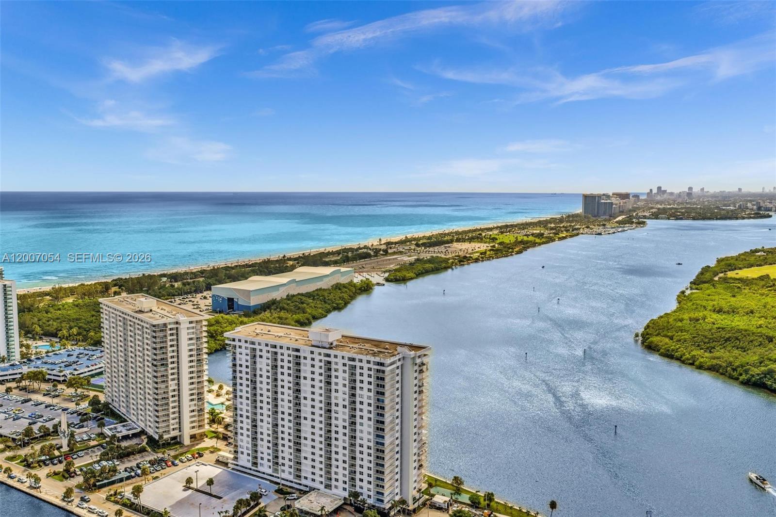 See details 228 1 / 2 762 sq. ft. $ 2026-04-24 0 Photo