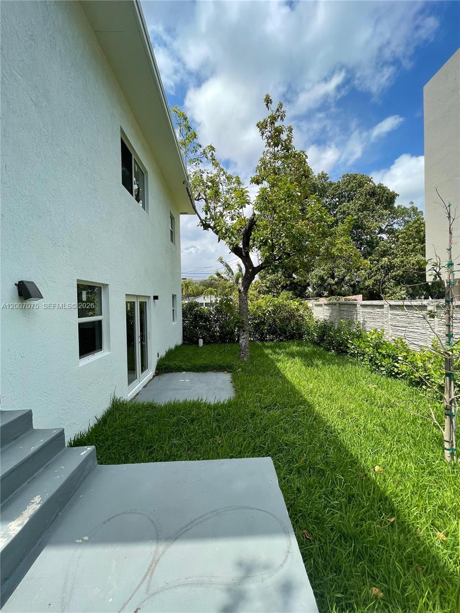  /   sq. ft. $ 2026-04-24 0 Photo