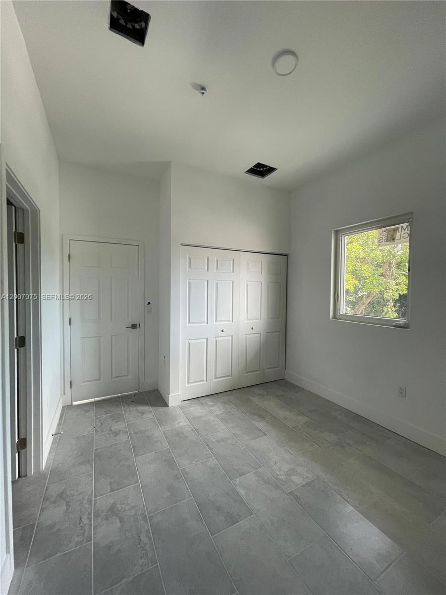   /   sq. ft. $ 2026-04-24 0 Photo