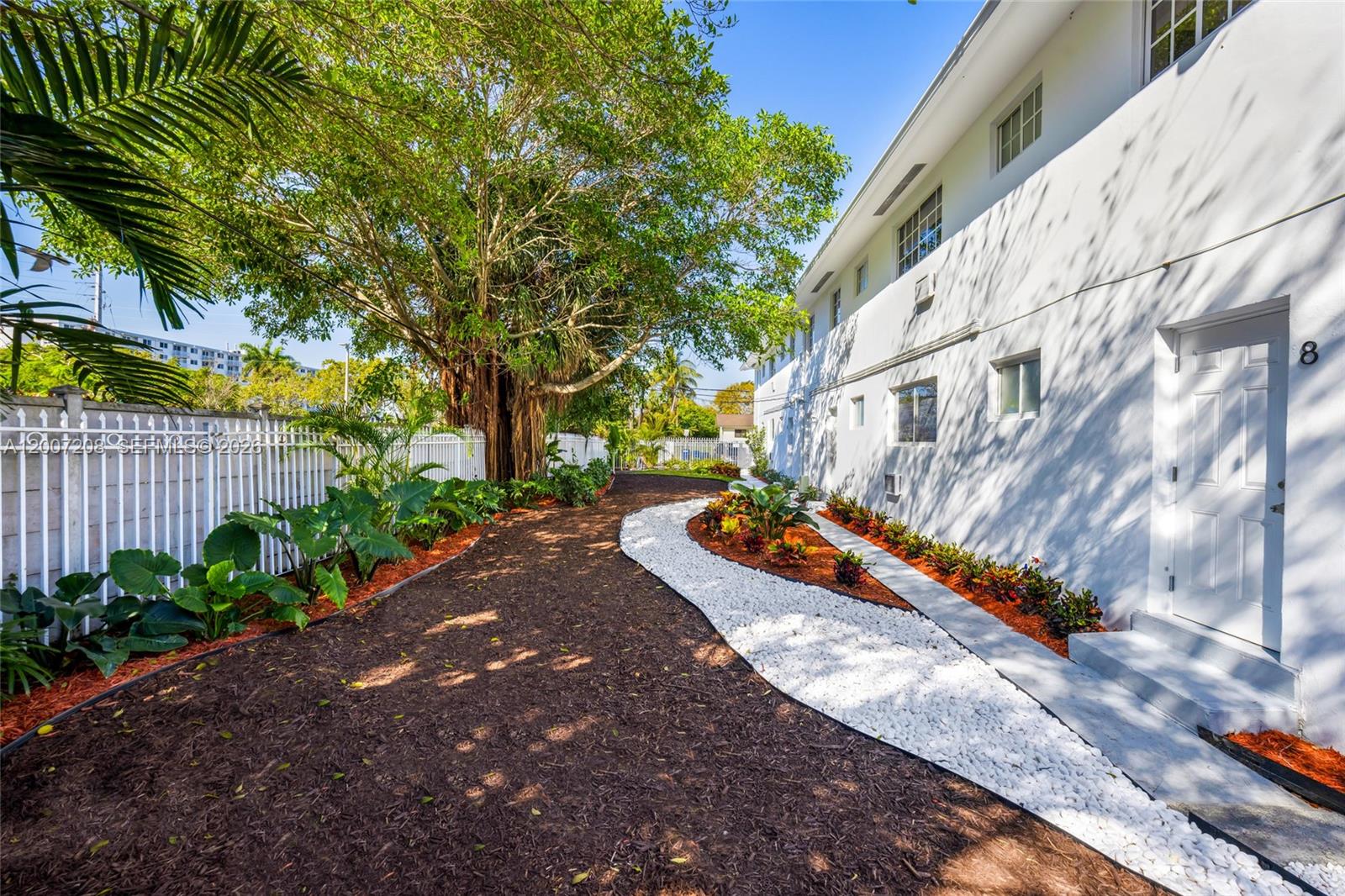 See details / sq. ft. $ 2026-06-12 0 Photo