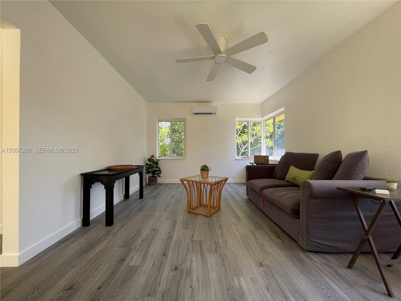   /  1912 sq. ft. $ 2026-04-24 0 Photo