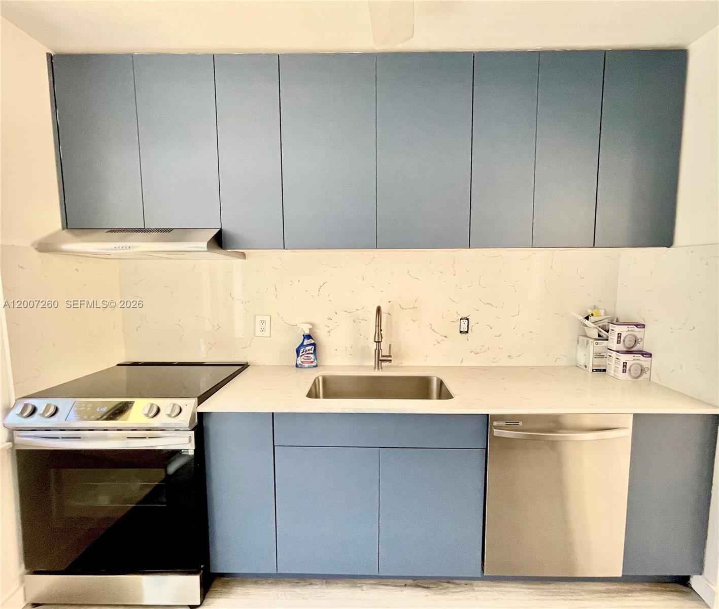   /  1912 sq. ft. $ 2026-04-24 0 Photo