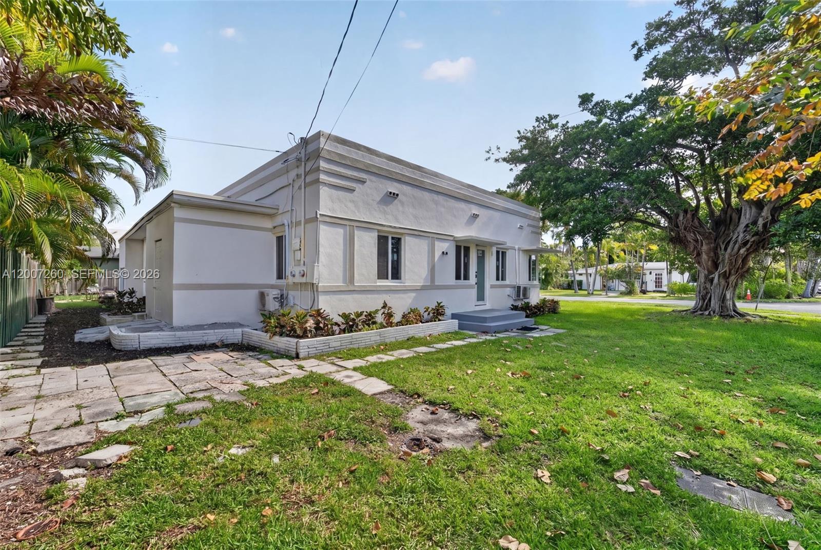   /  1912 sq. ft. $ 2026-04-24 0 Photo