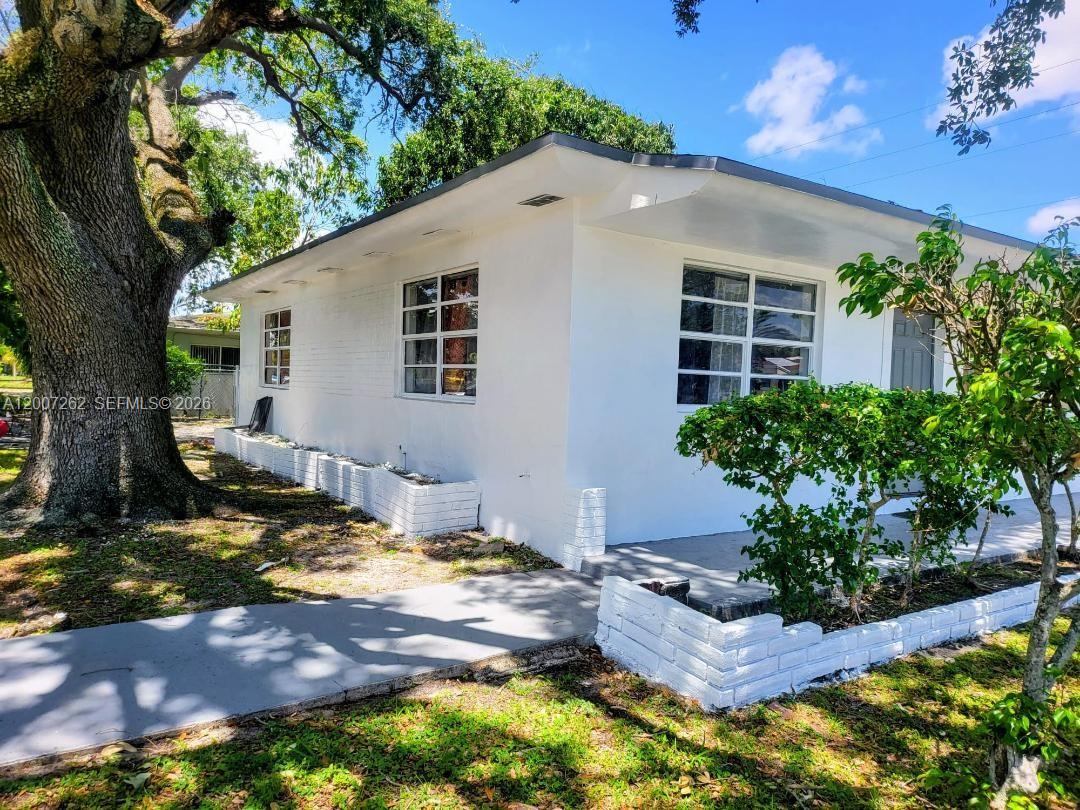 See details / sq. ft. $ 2026-04-24 0 Photo
