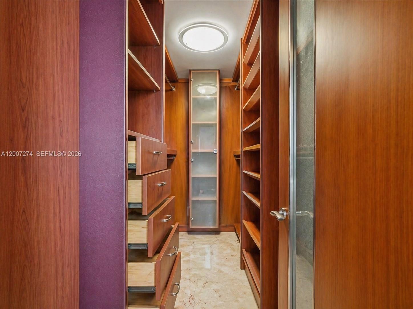See details 1904 3 / 3 1890 sq. ft. $ 2026-04-24 0 Photo