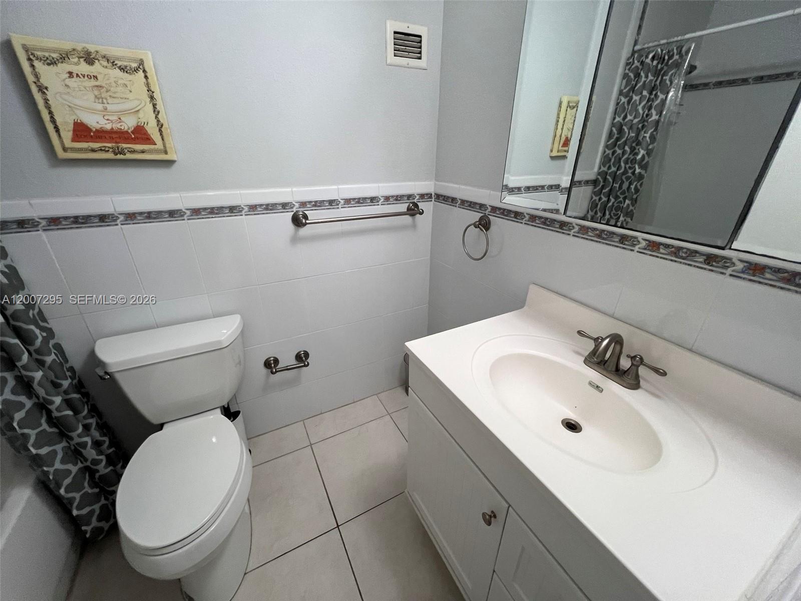 Photo of 3505 Ocean Dr  #318, Hollywood, Florida, 33019 - 