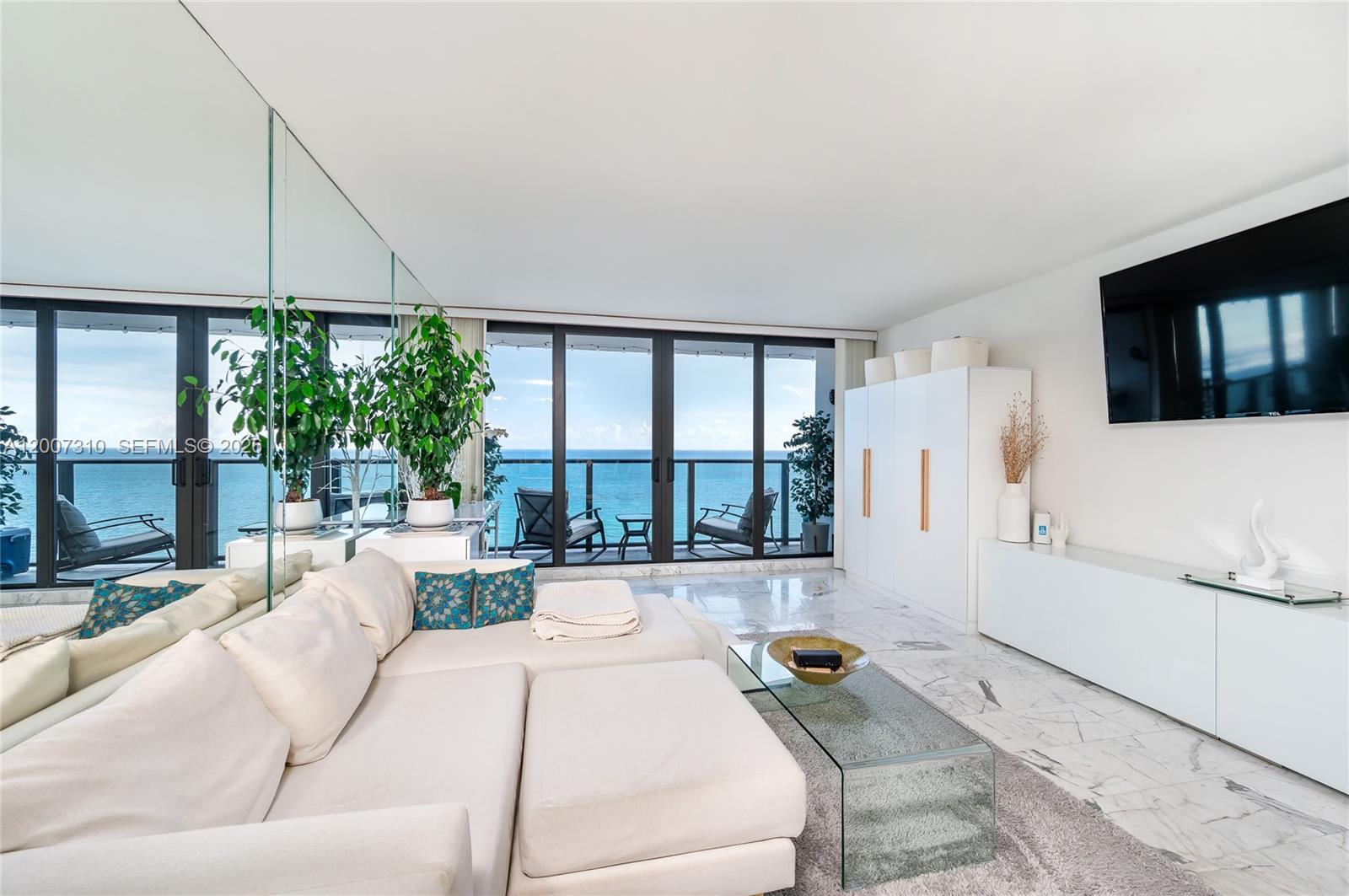 Photo of 2301 Ocean Dr  #1102, Hollywood, Florida, 33019 - 