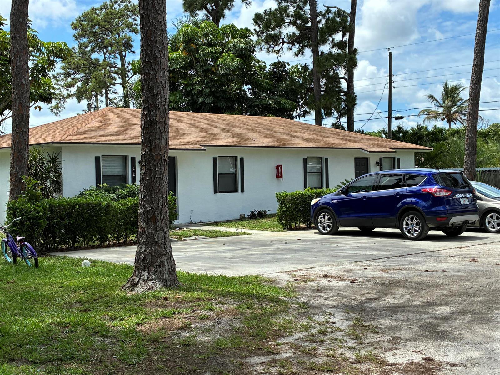   / 0 3240 sq. ft. $ 2026-05-29 0 foto