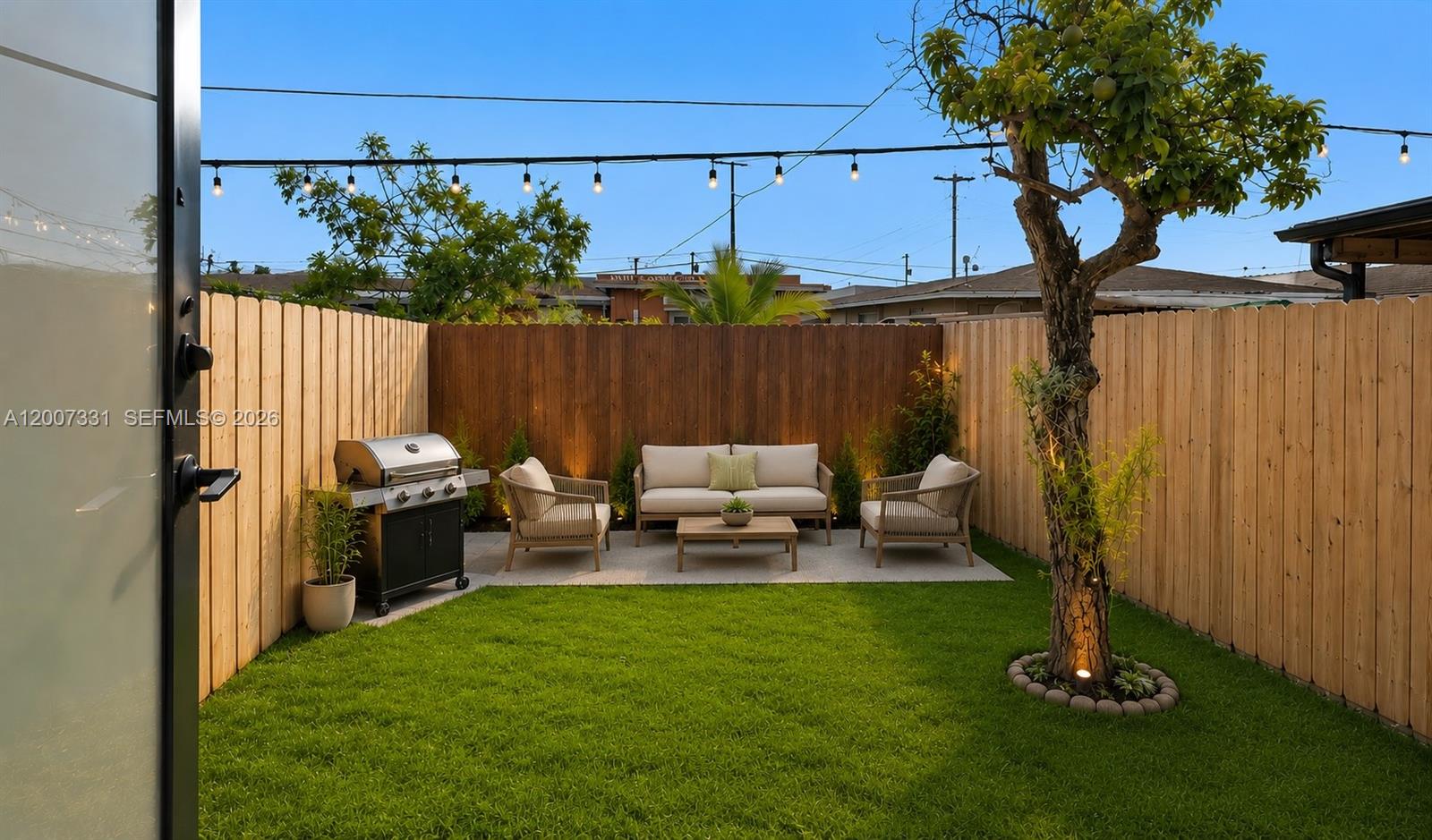 See details / 1085 sq. ft. $ 2026-05-18 0 Photo