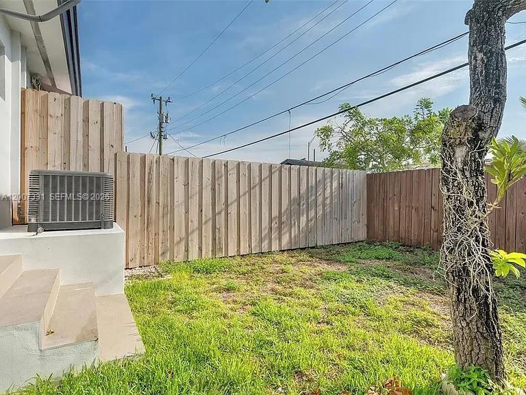 See details / 1085 sq. ft. $ 2026-05-18 0 Photo