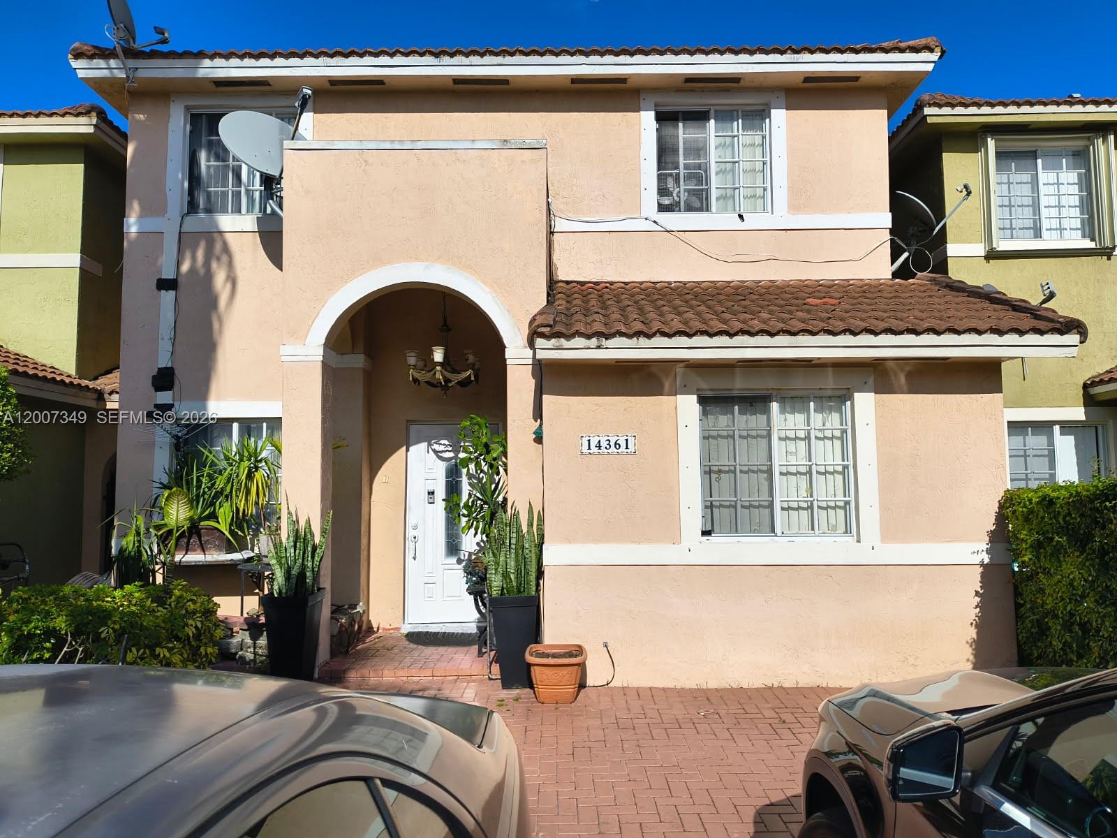 14361 4 / 3 1840 кв.футов $ 2026-04-24 0 Фото