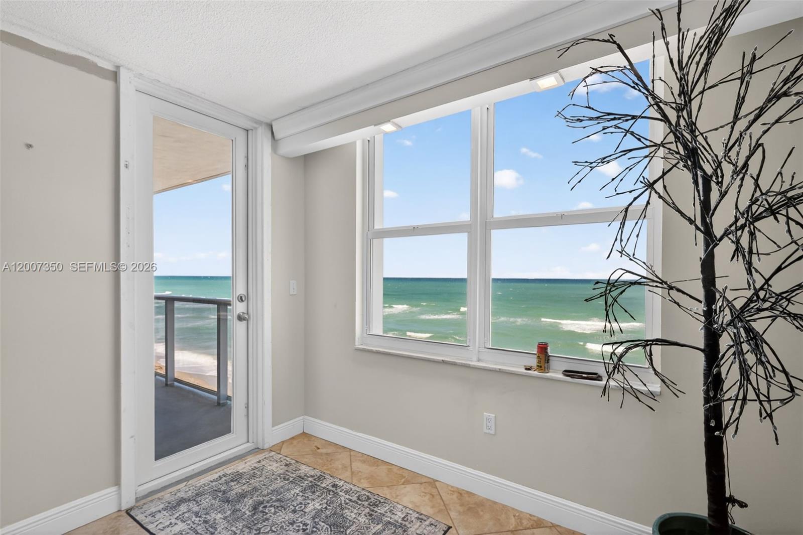 Photo of 2751 Ocean Dr  #504S, Hollywood, Florida, 33019 - 