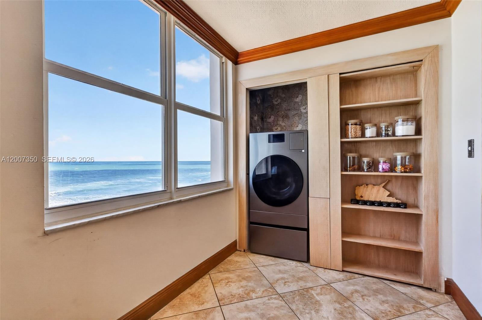 Photo of 2751 Ocean Dr  #504S, Hollywood, Florida, 33019 - 