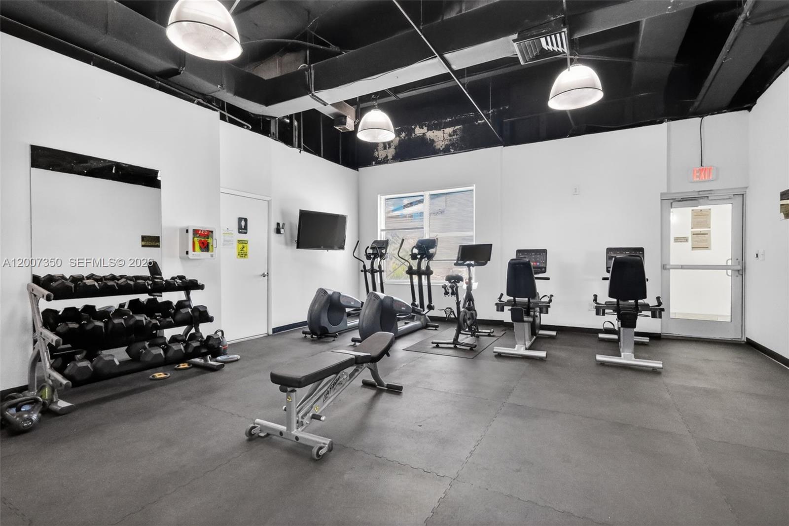 Photo of 2751 Ocean Dr  #504S, Hollywood, Florida, 33019 - 