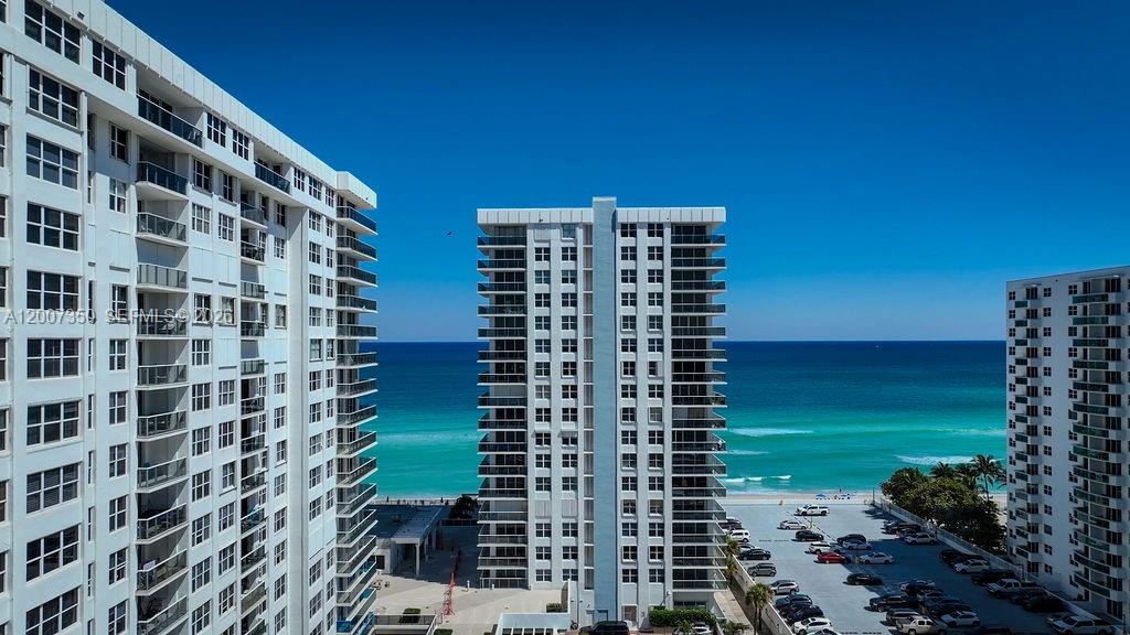 Photo of 2751 Ocean Dr  #504S, Hollywood, Florida, 33019 - 