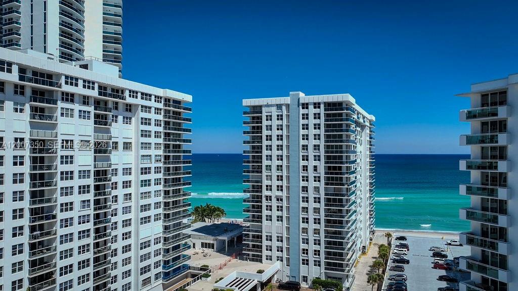 Photo of 2751 Ocean Dr  #504S, Hollywood, Florida, 33019 - 