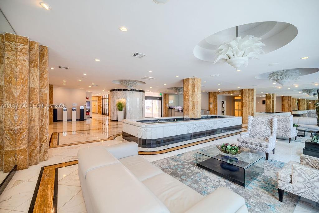 Photo of 2751 Ocean Dr  #504S, Hollywood, Florida, 33019 - 