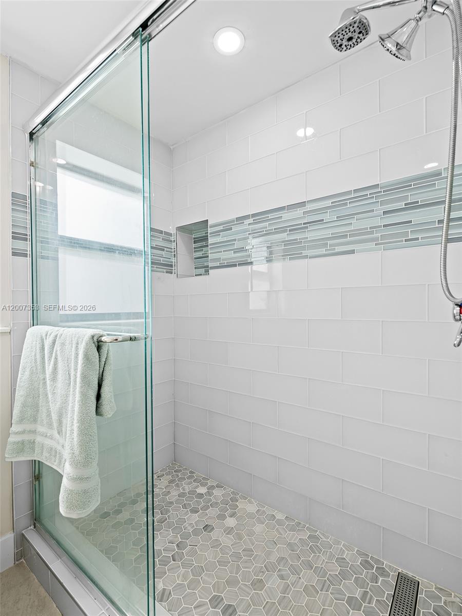   /  4219 sq. ft. $ 2026-04-24 0 Photo