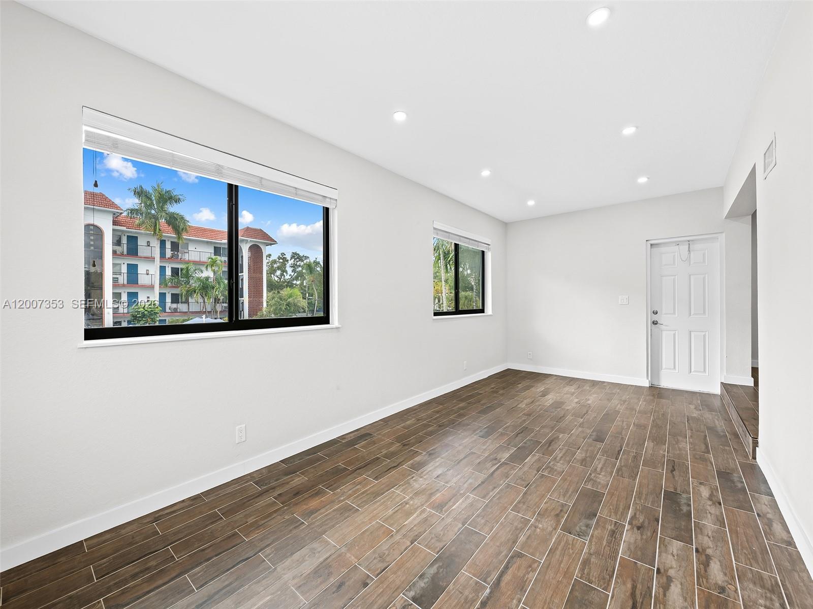   /  4219 sq. ft. $ 2026-04-24 0 Photo