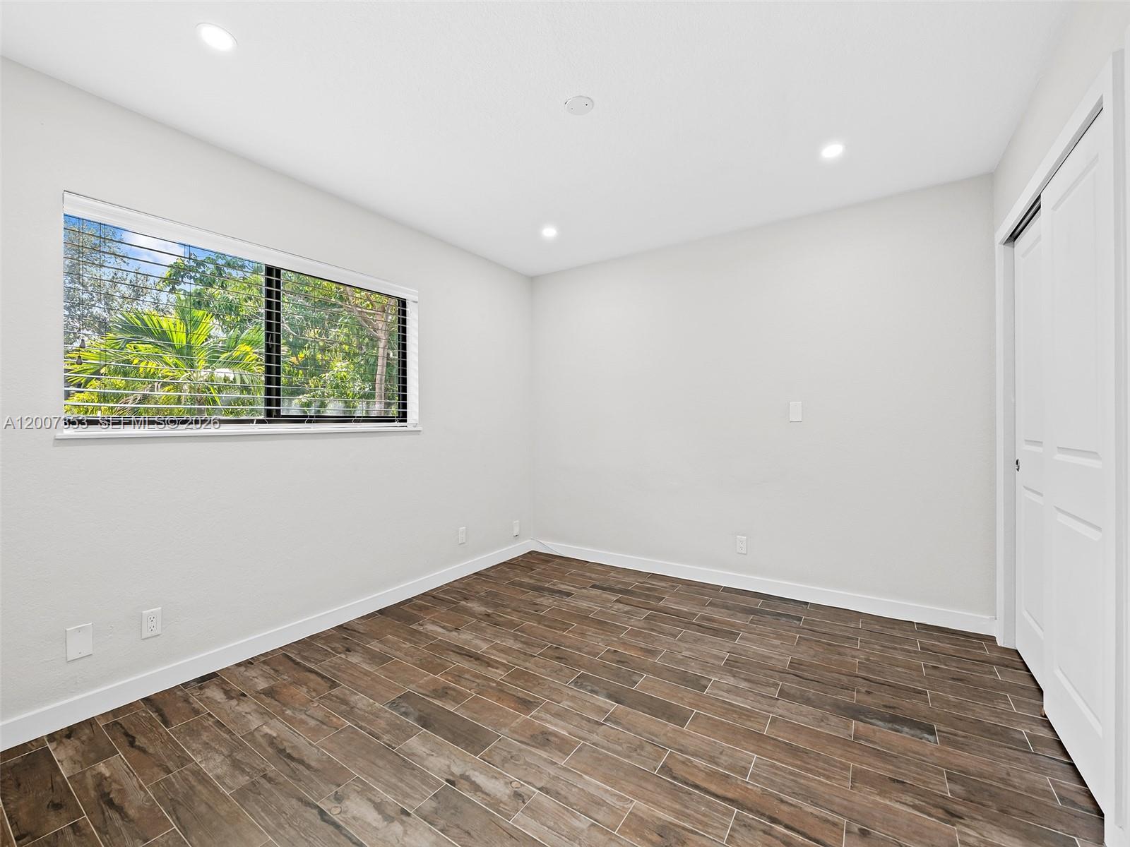   /  4219 sq. ft. $ 2026-04-24 0 Photo