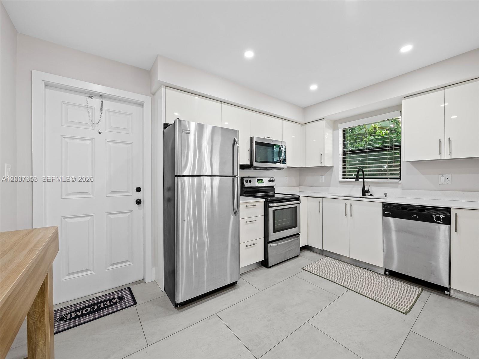   /  4219 sq. ft. $ 2026-04-24 0 Photo