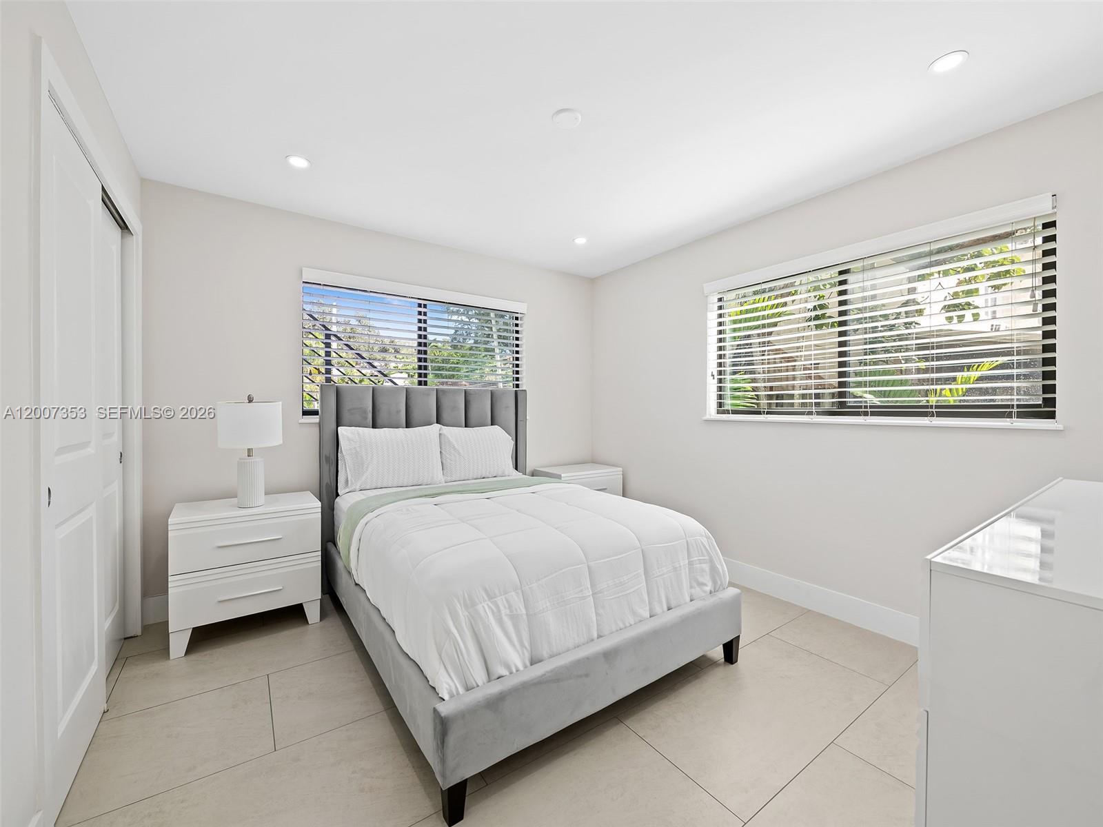  /  4219 sq. ft. $ 2026-04-24 0 Photo