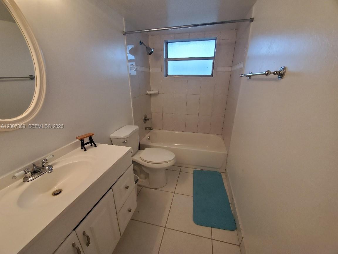 105-1 2 / 2 1317 sq. ft. $ 2026-04-25 0 Photo