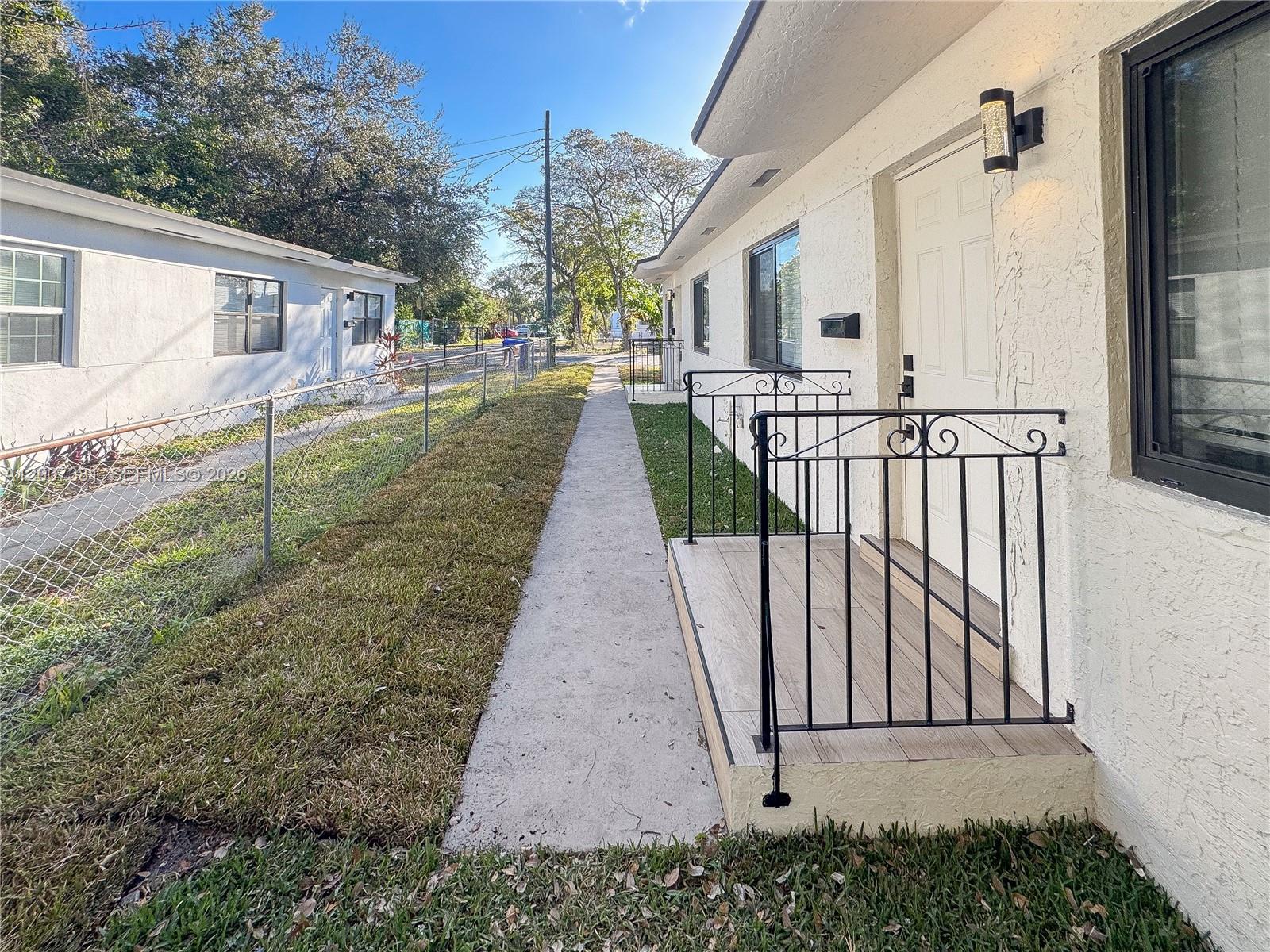See details / 1296 sq. ft. $ 2026-06-04 0 Photo