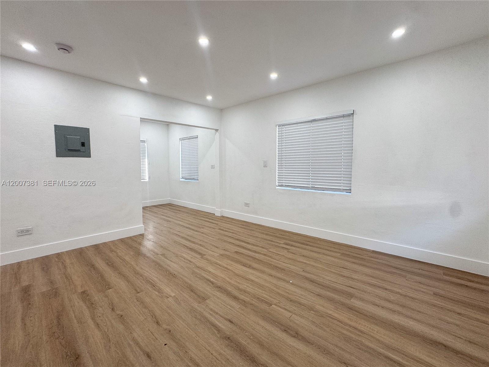 See details / 1296 sq. ft. $ 2026-06-04 0 Photo