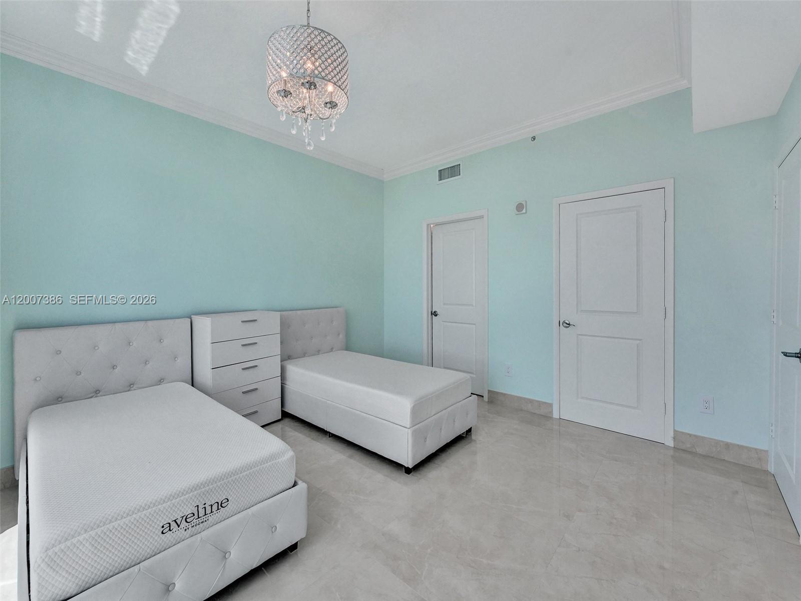 Photo of 1945 Ocean Dr  #2101, Hallandale Beach, Florida, 33009 - 