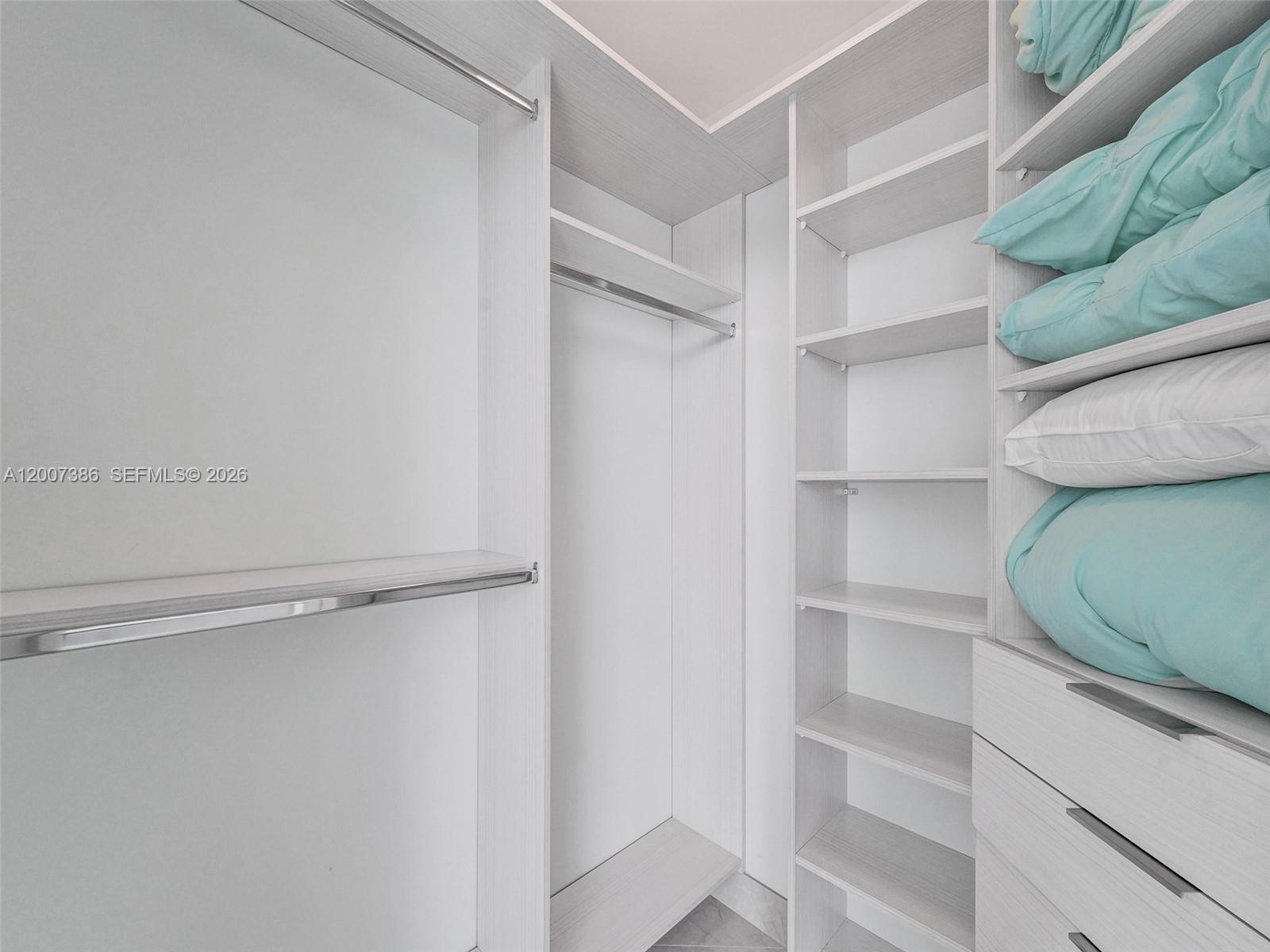Photo of 1945 Ocean Dr  #2101, Hallandale Beach, Florida, 33009 - 