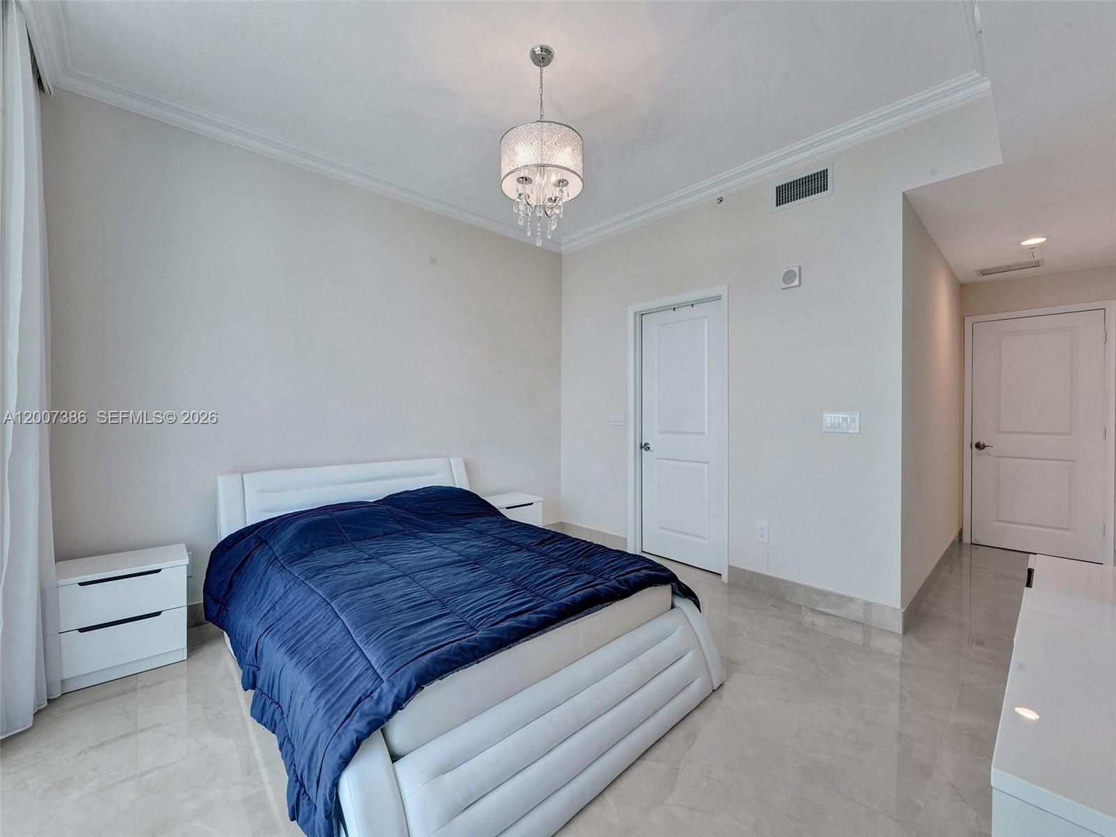 Photo of 1945 Ocean Dr  #2101, Hallandale Beach, Florida, 33009 - 