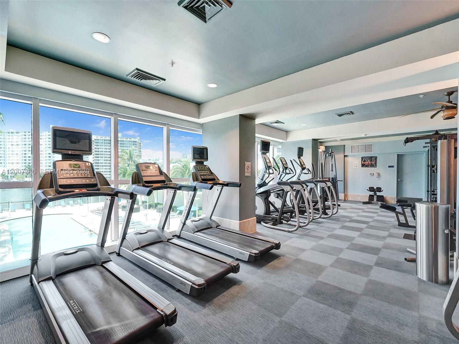 Photo of 1945 Ocean Dr  #2101, Hallandale Beach, Florida, 33009 - 