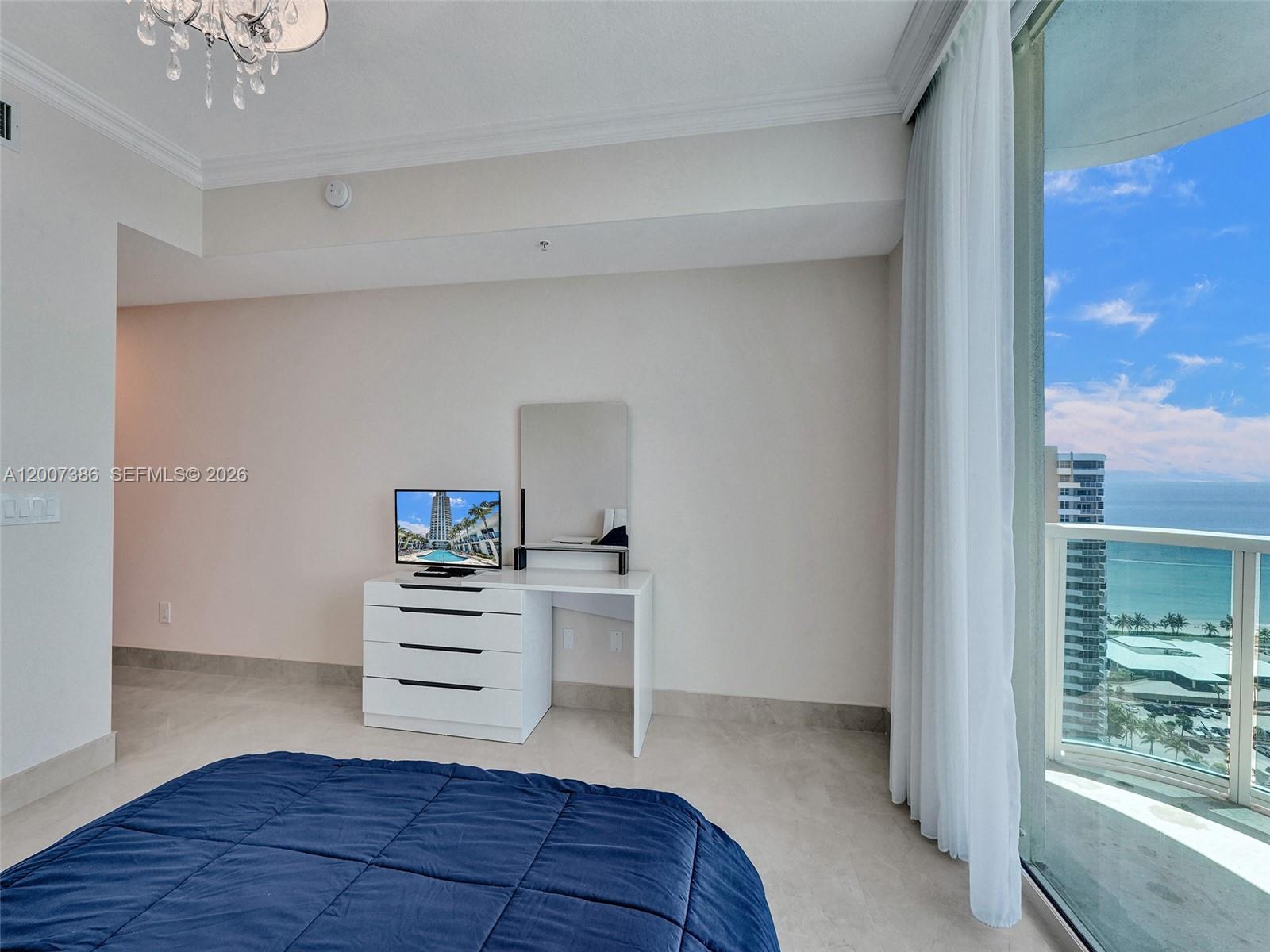 Photo of 1945 Ocean Dr  #2101, Hallandale Beach, Florida, 33009 - 