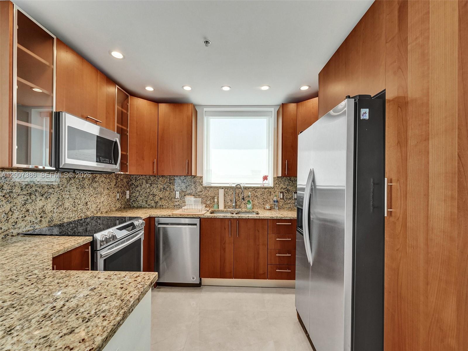 Photo of 1945 Ocean Dr  #2101, Hallandale Beach, Florida, 33009 - 