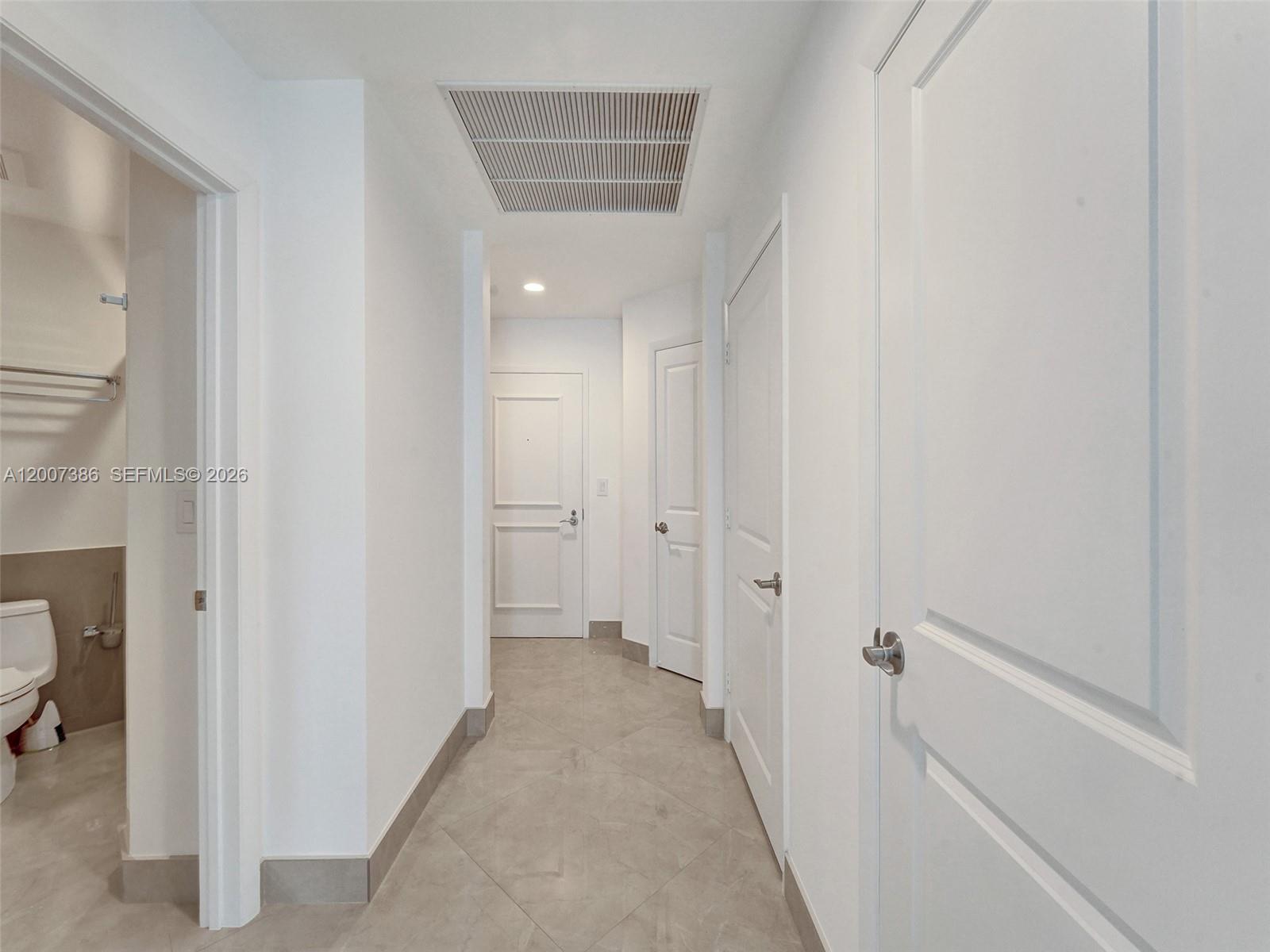 Photo of 1945 Ocean Dr  #2101, Hallandale Beach, Florida, 33009 - 