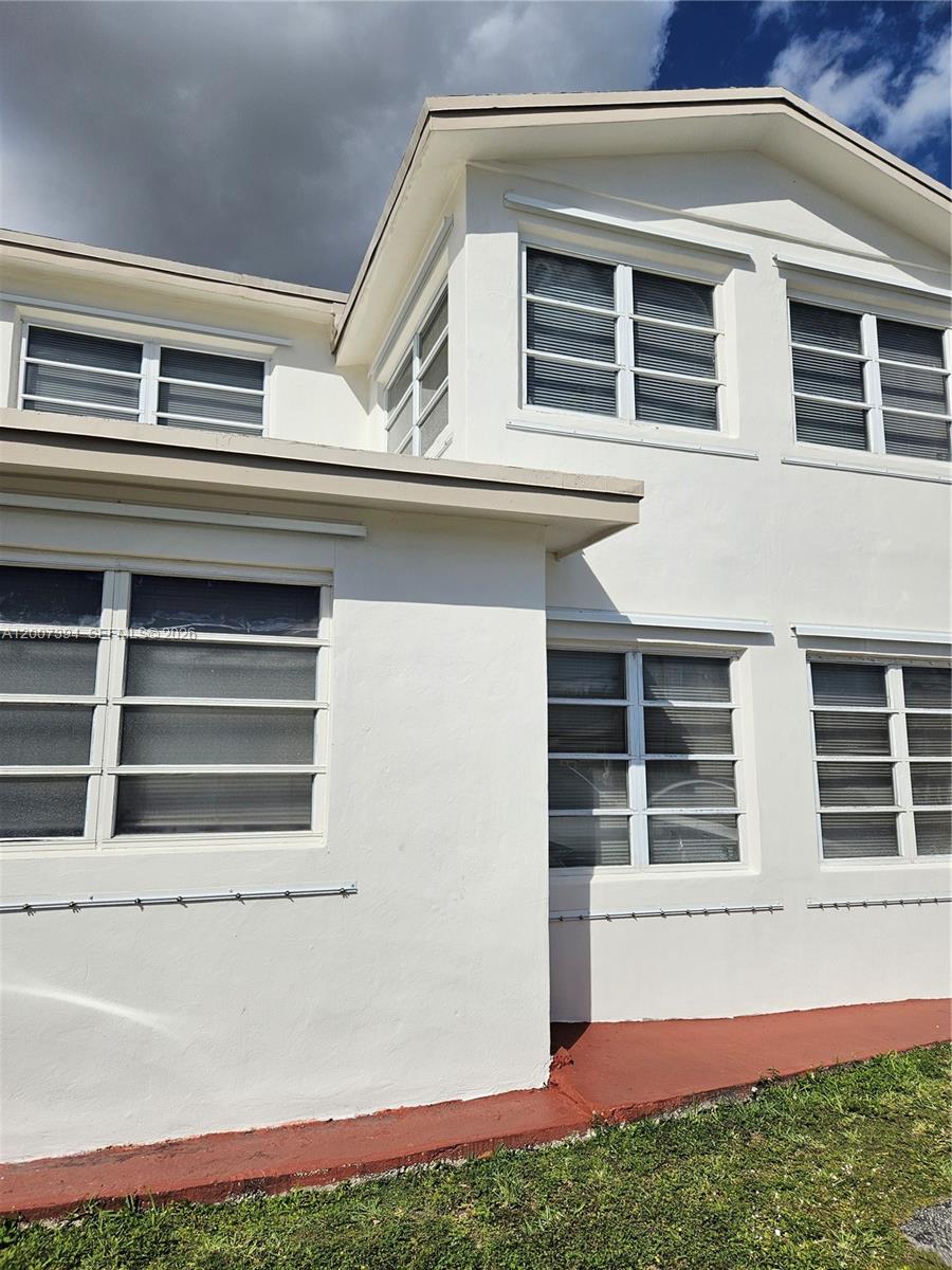 See details / 3429 sq. ft. $ 2026-04-24 0 Photo