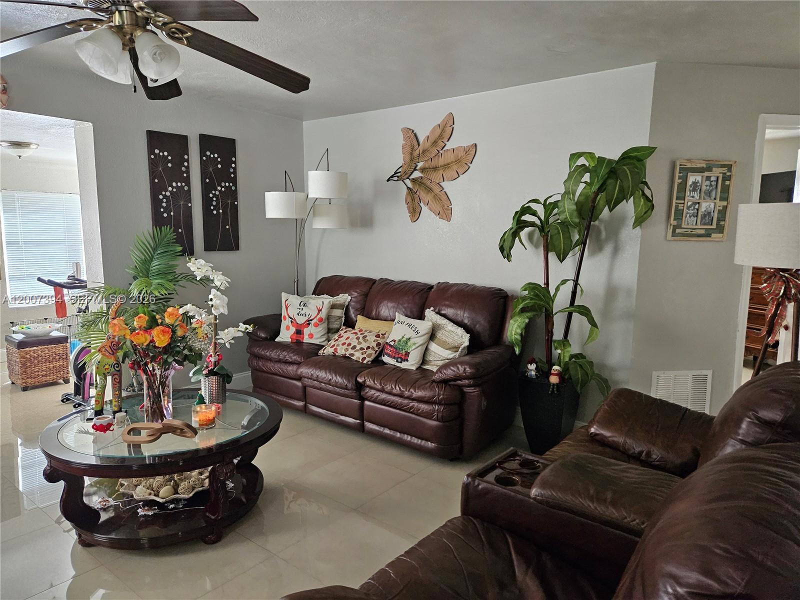 See details / 3429 sq. ft. $ 2026-04-24 0 Photo
