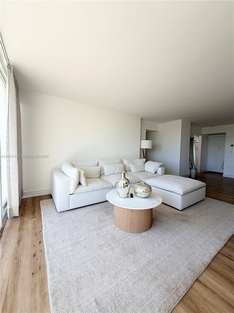 Photo of 3701 Country Club Dr  #607, Aventura, Florida, 33180 - 