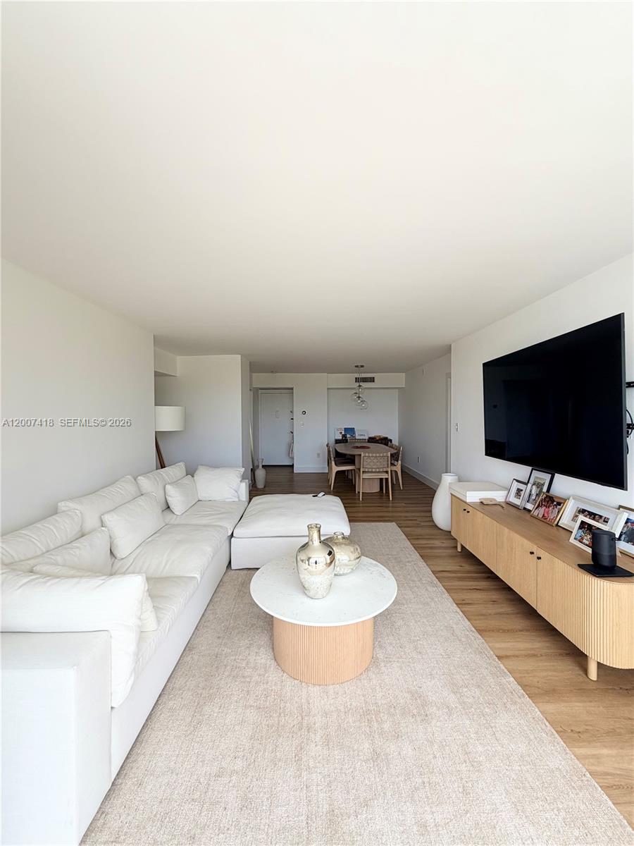 Photo of 3701 Country Club Dr  #607, Aventura, Florida, 33180 - 