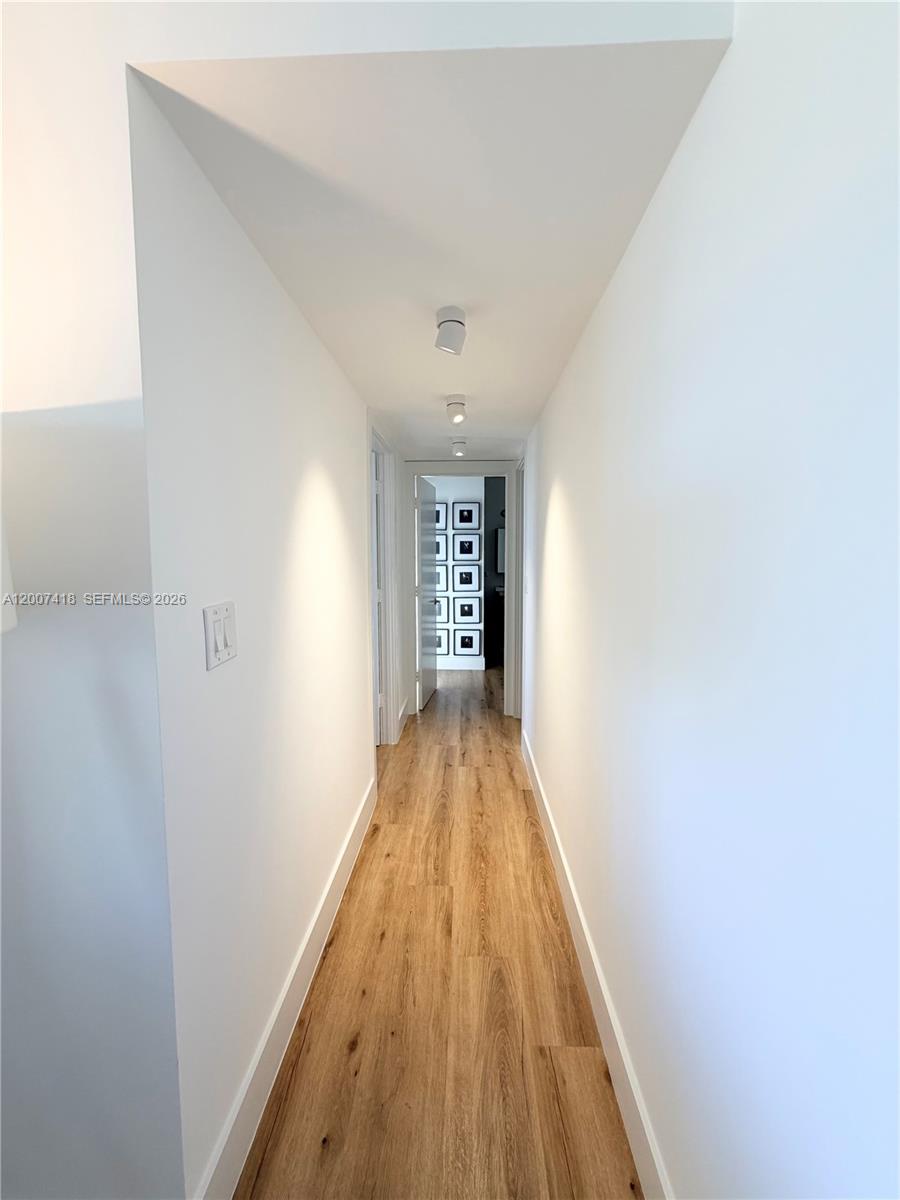 Photo of 3701 Country Club Dr  #607, Aventura, Florida, 33180 - 