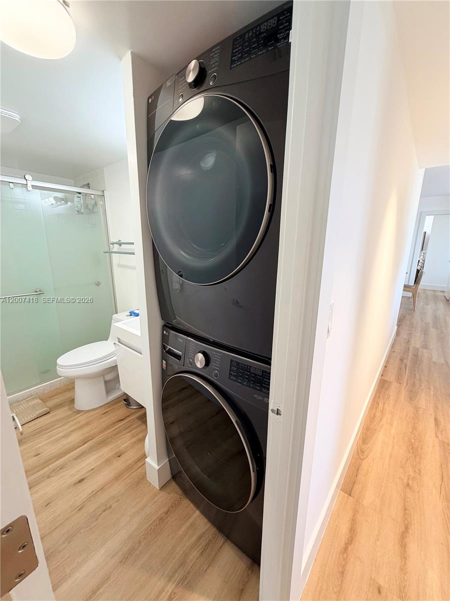 Photo of 3701 Country Club Dr  #607, Aventura, Florida, 33180 - In guest bathroom