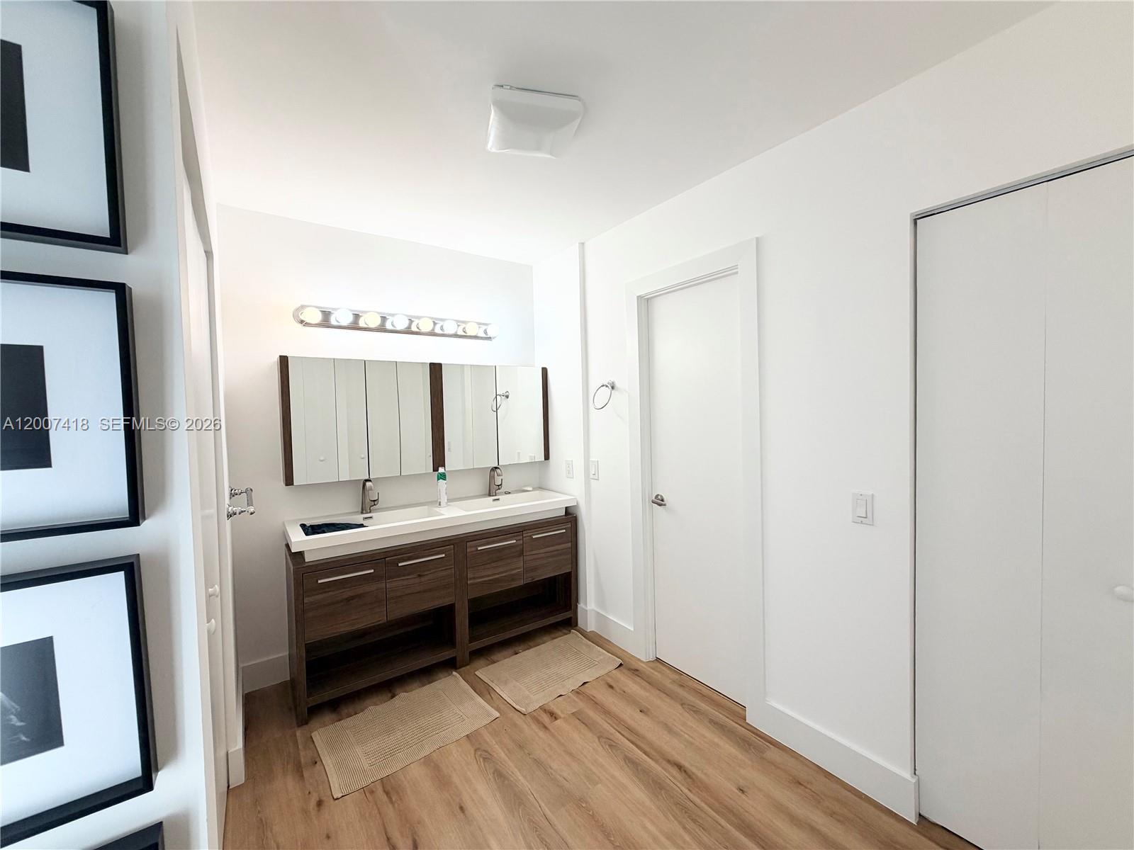 Photo of 3701 Country Club Dr  #607, Aventura, Florida, 33180 - 2nd Master Bathroom