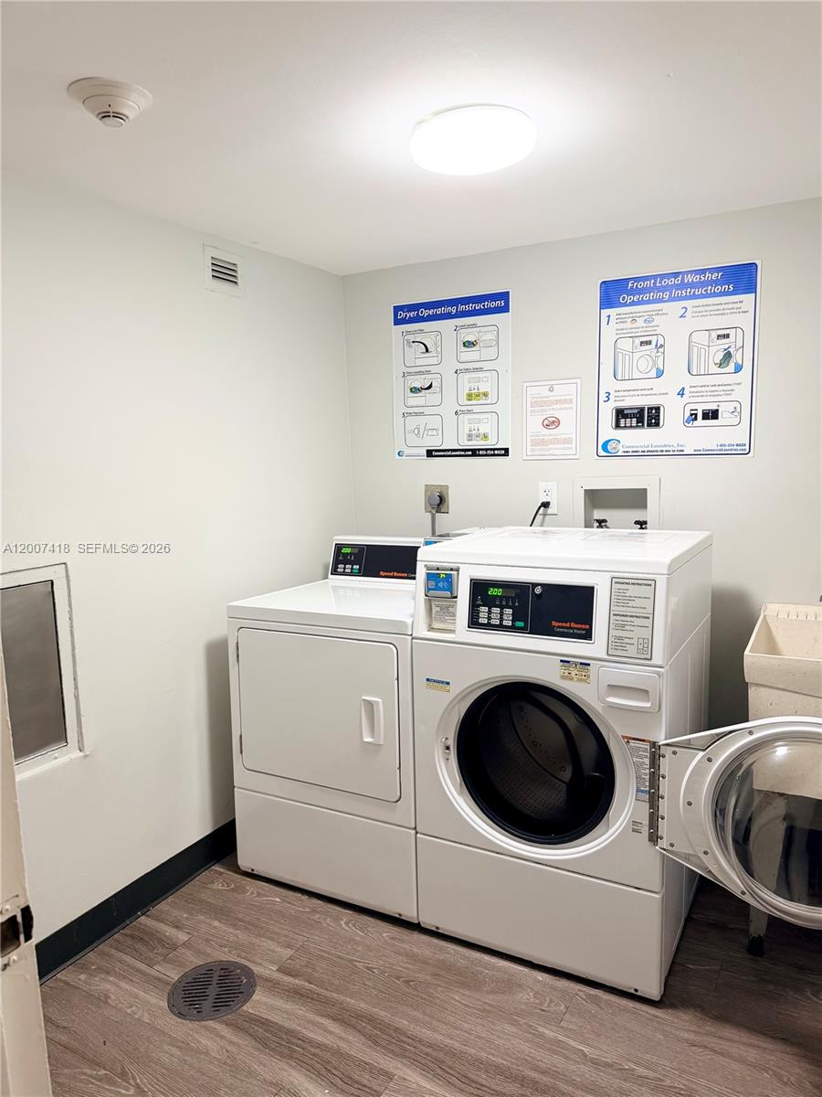 Photo of 3701 Country Club Dr  #607, Aventura, Florida, 33180 - Community Laundry Room