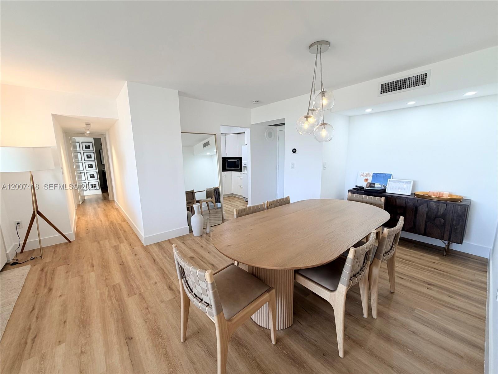 Photo of 3701 Country Club Dr  #607, Aventura, Florida, 33180 - 