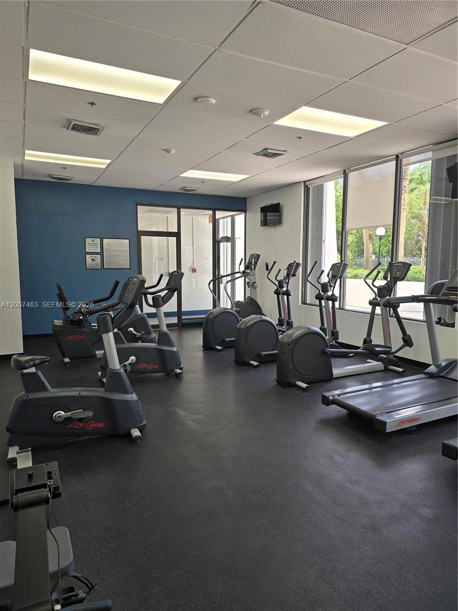 See details 1420 1 / 2 991 sq. ft. $ 2026-04-24 0 Photo
