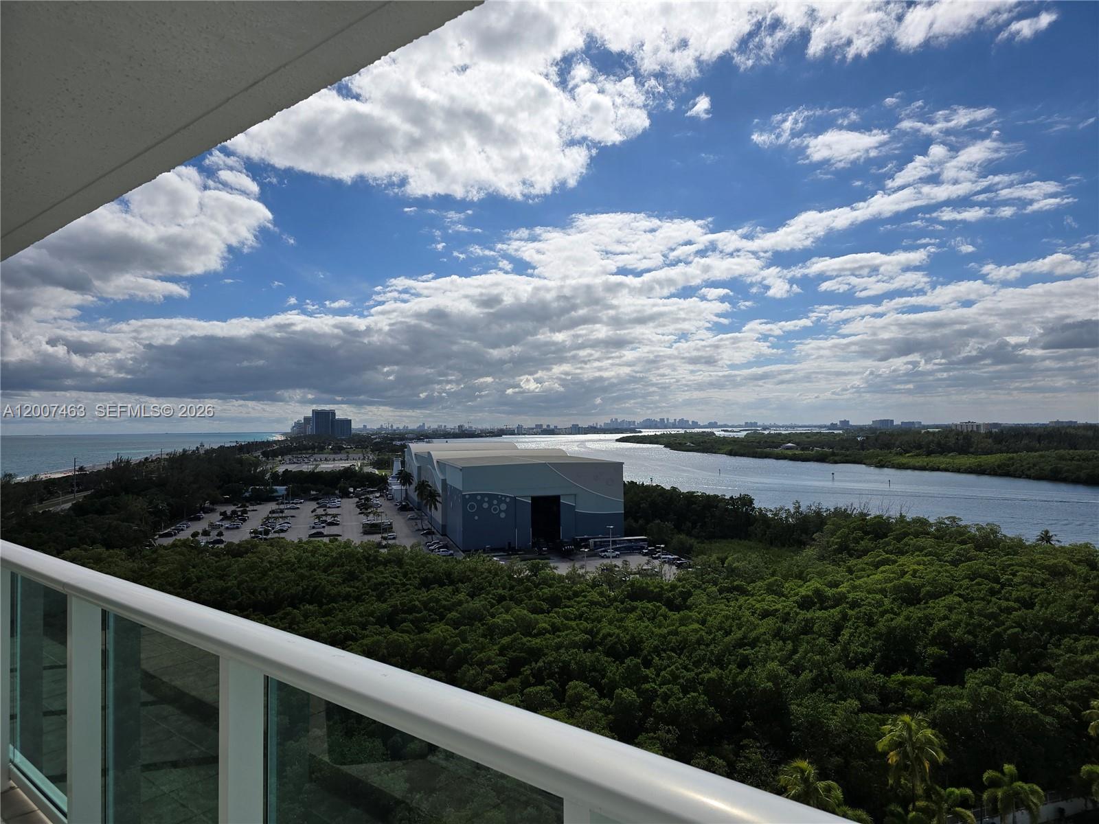 See details 1420 1 / 2 991 sq. ft. $ 2026-04-24 0 Photo