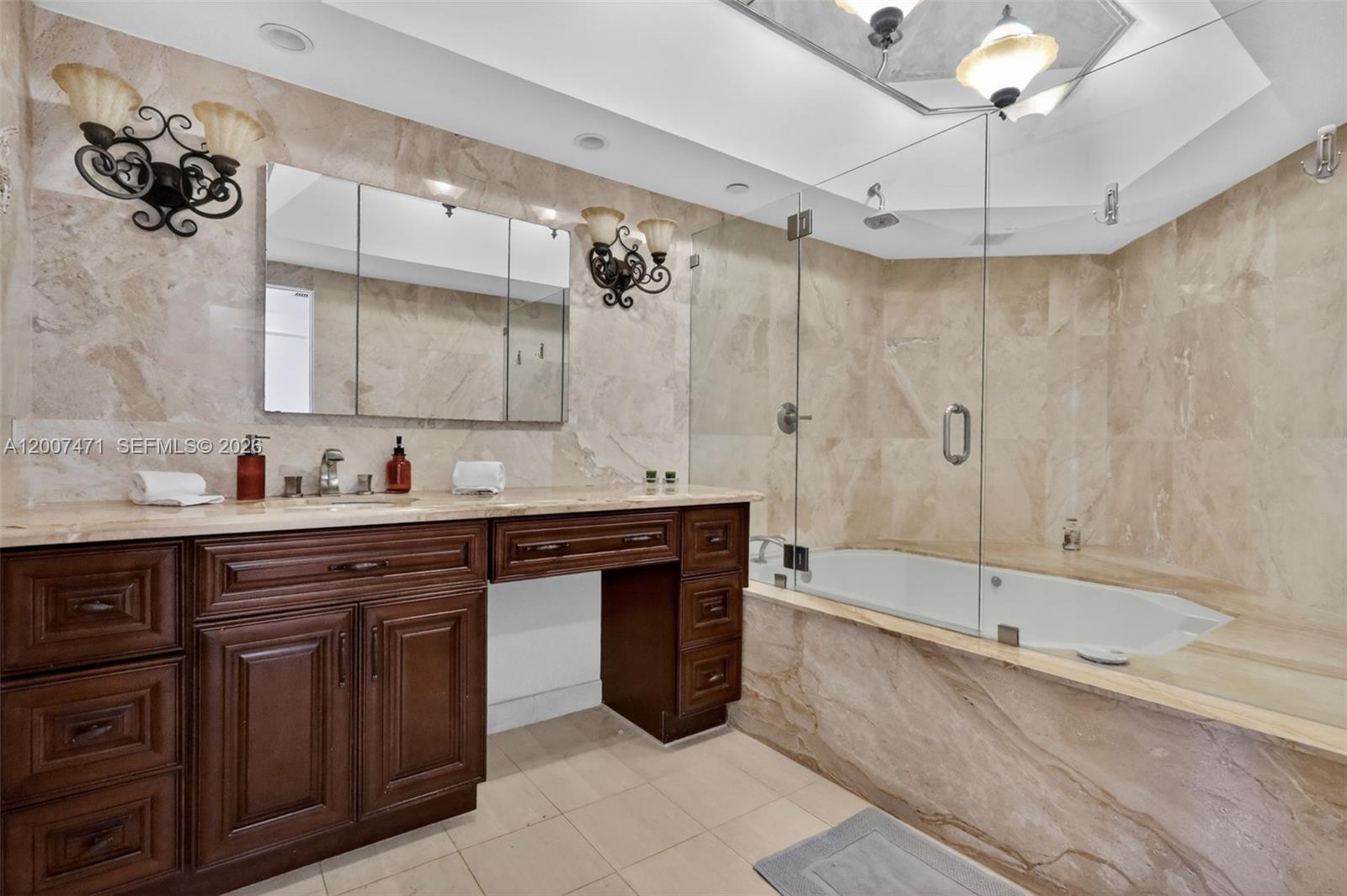 2305 3 / 3 2154 sq. ft. $ 2026-04-24 0 Photo